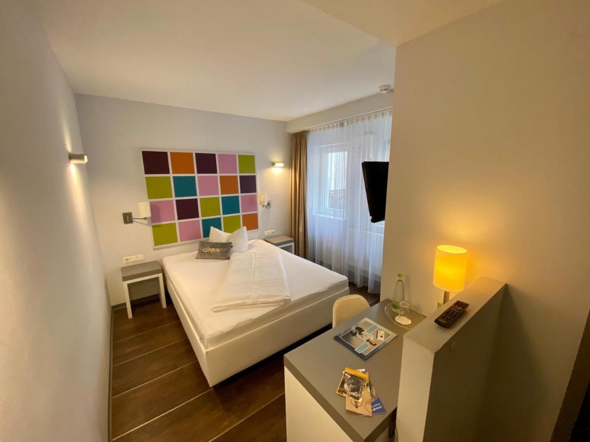 Altstadt Hotel Baunachshof Вертгейм Экстерьер фото